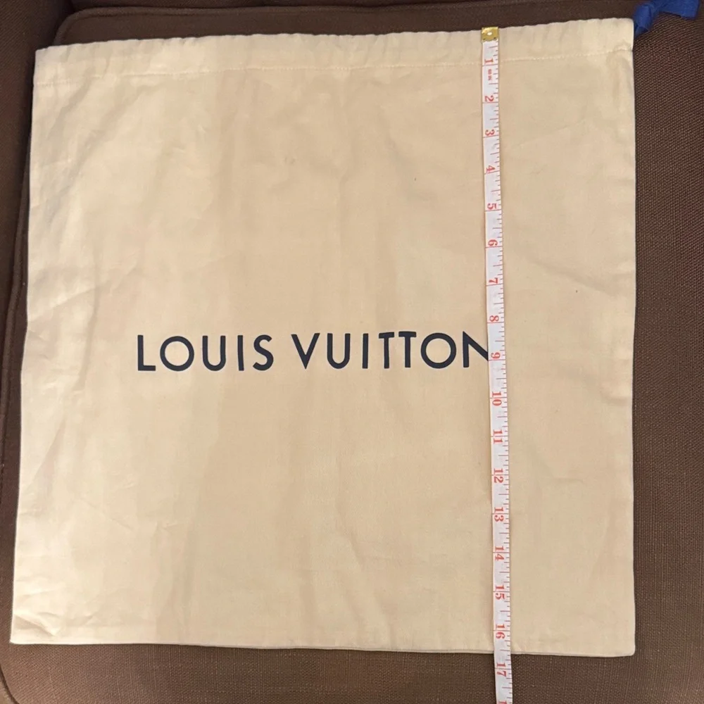 Louis Vuitton Cream shoe bag 16 1/2